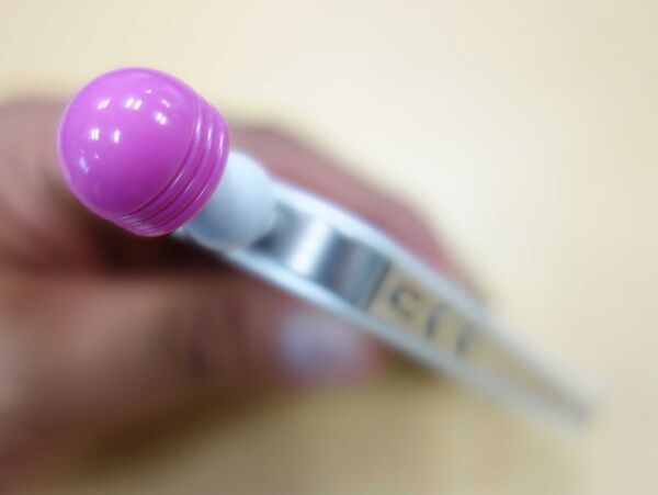 あん！ イヤホン端子に挿すiPhone用マッサージャーでアナタも昇天