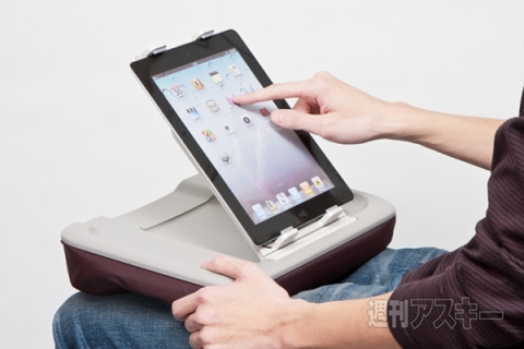 Targus Lap Lounge for iPad/ 10″Tablets