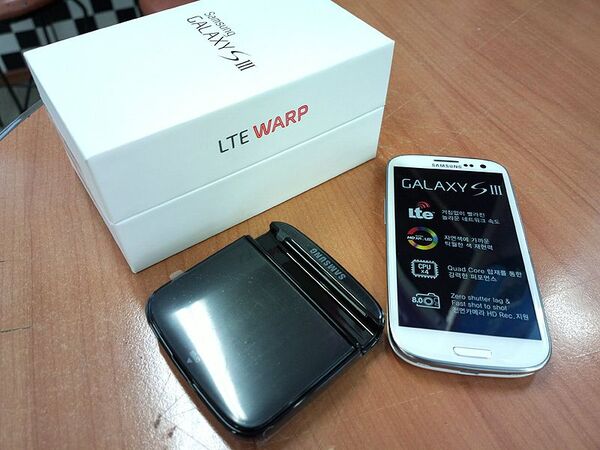 GALAXY S IIIの純正アクセサリーをソウルでゲット