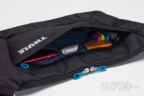 THULE Sling Messenger Bag