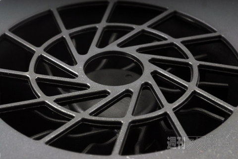 エルゴノミクスデザイン 2ファン搭載 NOTEBOOK COOLER