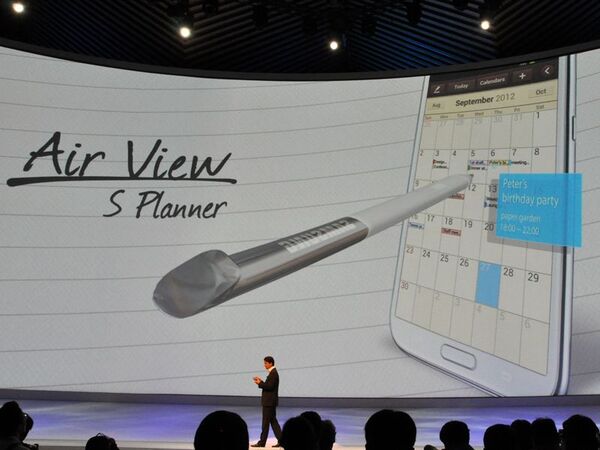 サムスン電子、GALAXY Note IIとGALAXY Cameraを発表