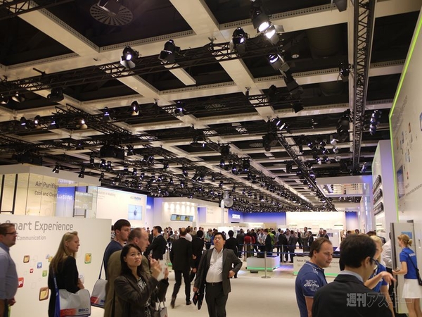 Windows8からスマホ、家電まで IFA2012が開催