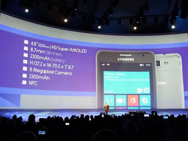 サムスンがWindows Phone 8端末を発表
