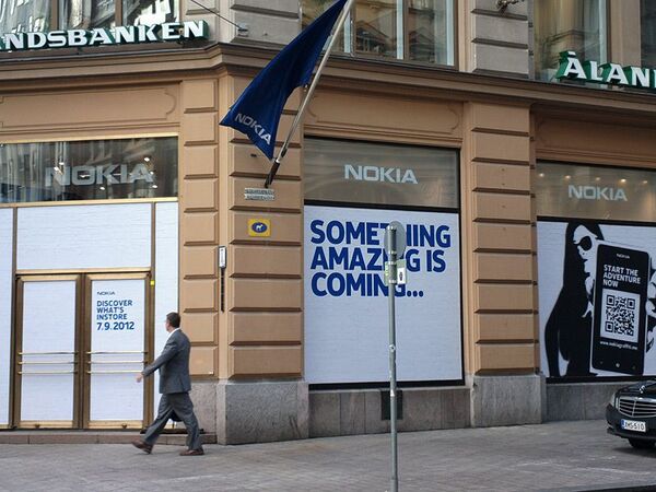 世界最速！ 本家ノキアストアでLumia 920と820を見てきた