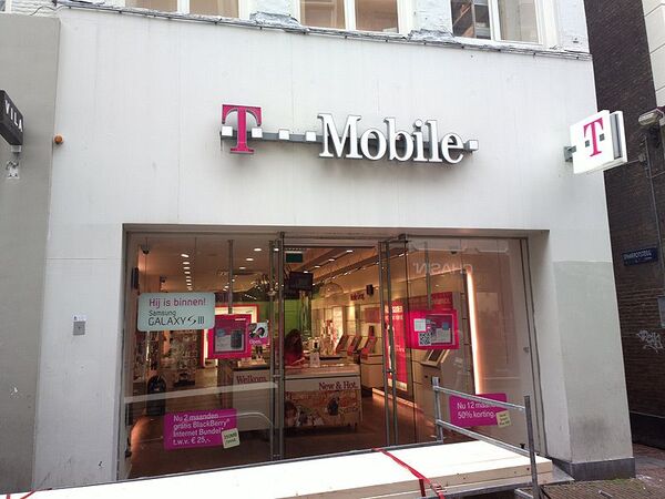 アムステルダムでスマホとコロッケ