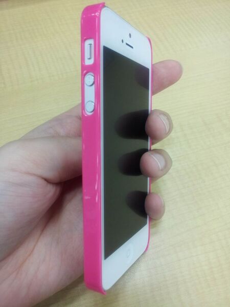 iPhone 5ケース試してみちゃいました