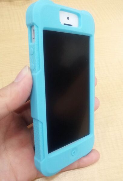 iPhone 5ケース試してみちゃいました