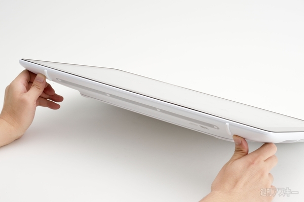 新ジャンル“床置き”PC『VAIO Tap 20』もWindows8搭載