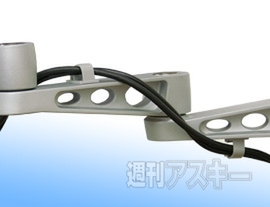 スウィベルデュアルモニターアーム