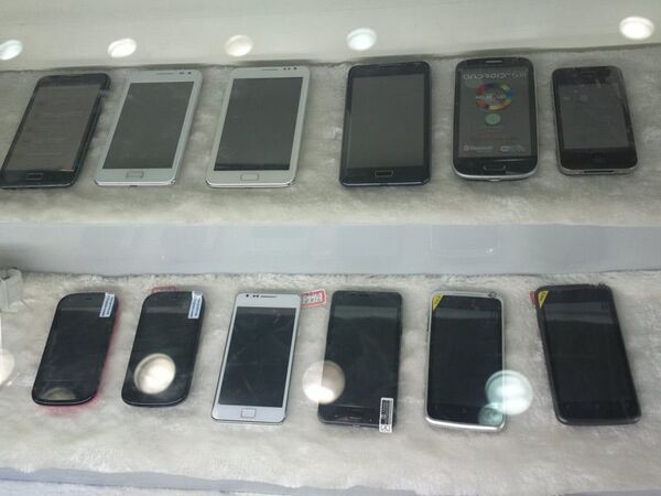 ドバイの“ドラゴン･マート”で怪しい端末を探せ！