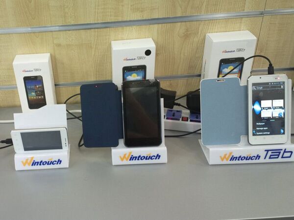 ドバイの“ドラゴン･マート”で怪しい端末を探せ！