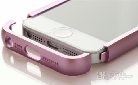 Brushedフィニッシュ iPhone5用アルミバンパー