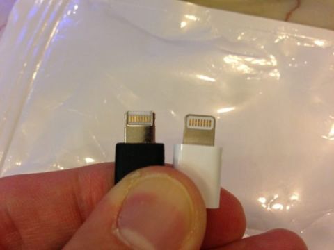 本日発表iPad miniのアクセを中国深センで続々発見：ACCN＆山根博士珍道中