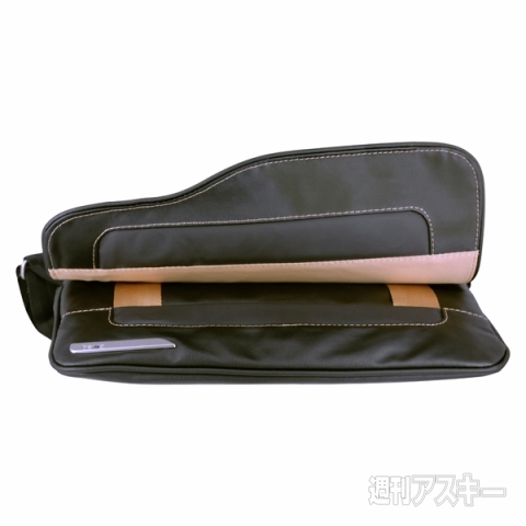 be.ez LE reporter MacBook Roppongi Avenue