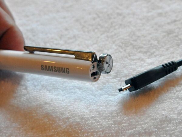 GALAXY Noteに便利なBluetooth Sペン登場