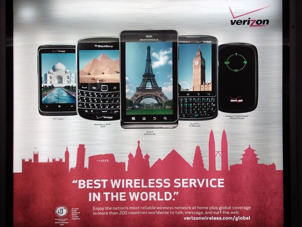 魅惑のキーボード付きスマホ in アメリカ