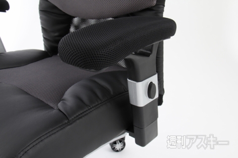 低反発クッション採用オフィスチェア Bauhutte Maglia NEO