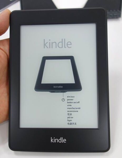 Kindle Paperwhite開梱からコミックを読むまで