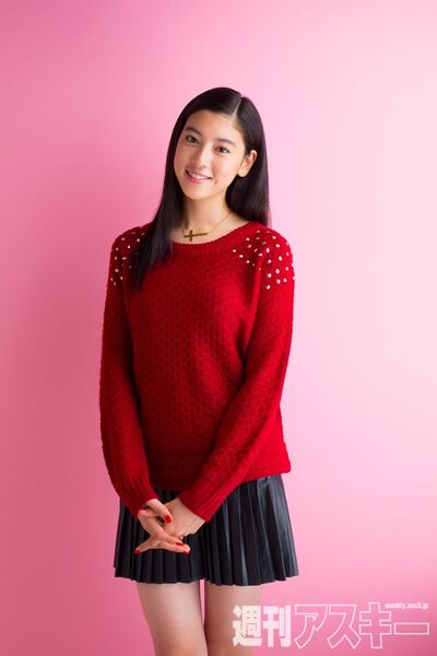 表紙の人・三吉彩花