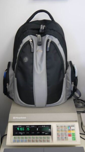 スマホ17台収納バッグを使ってみた