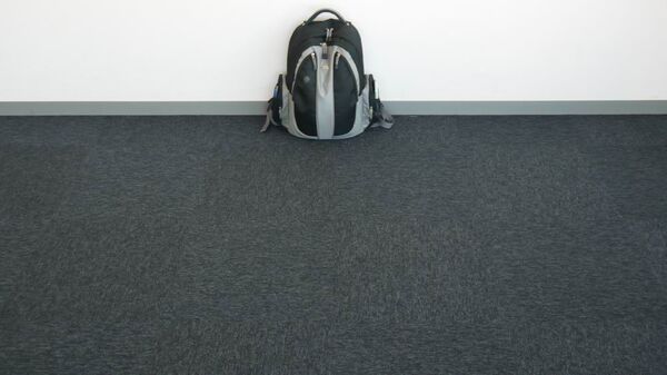 スマホ17台収納バッグを使ってみた