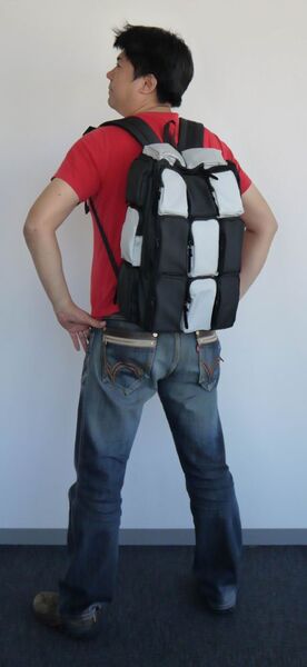 スマホ17台収納バッグを使ってみた