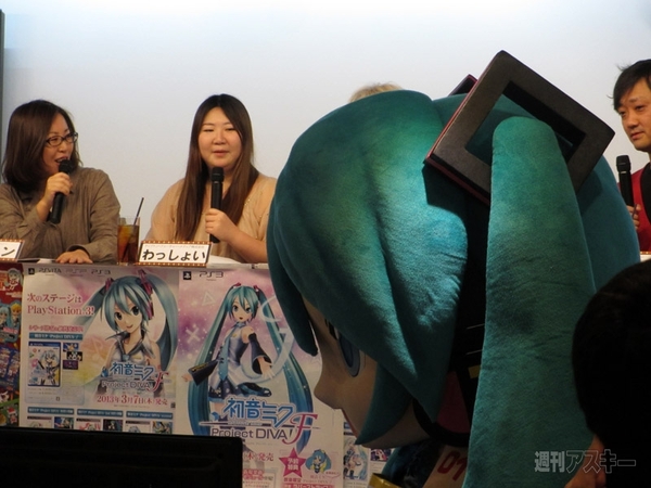 グッスマくじ＆ファミマ×初音ミク新商品