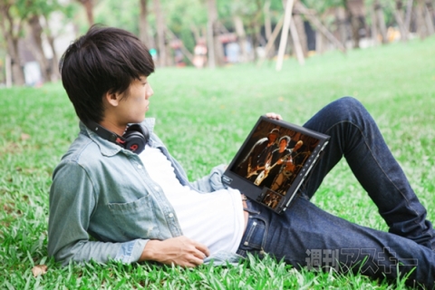 GeChic 大容量バッテリー内蔵15.6インチモバイル液晶 On Lap 2501M