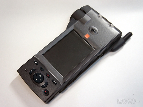 超ビンテージなスマホに萌える