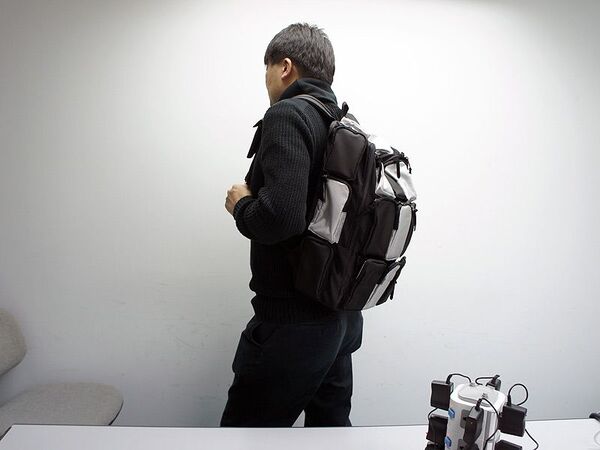 スマートフォン16台を一度に充電しよう！