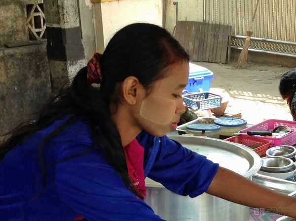 ミャンマーモバイル通信