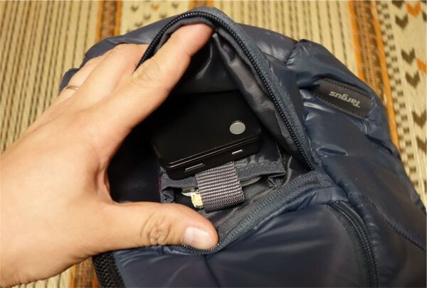 羽のように軽いターガス新ナップザック偏執的レビュー