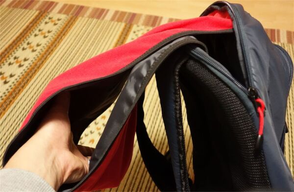 羽のように軽いターガス新ナップザック偏執的レビュー