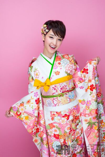 912号表紙の人・剛力彩芽