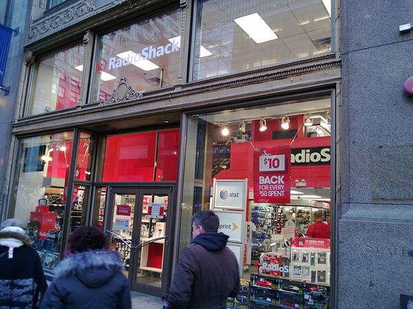 シカゴで京セラの地元スマホをゲット