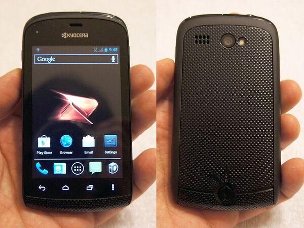 シカゴで京セラの地元スマホをゲット