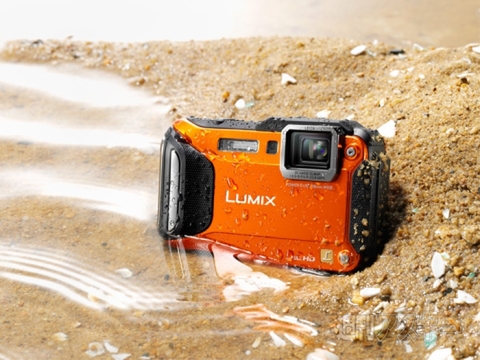 LUMIX_CES2013
