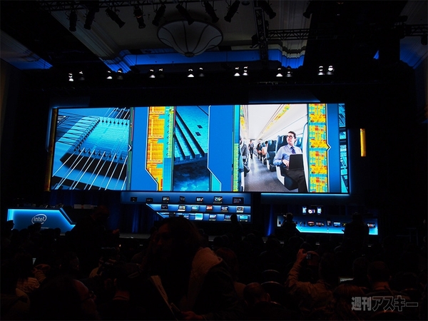 インテル：CES2013