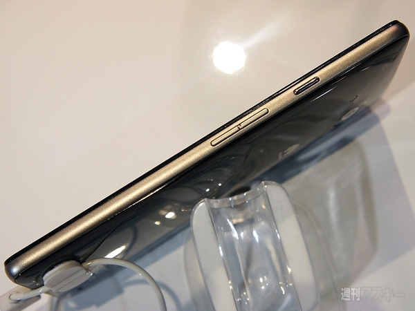 ファーウェイ、新製品3機種を中心に最新スマホを展示：CES20123