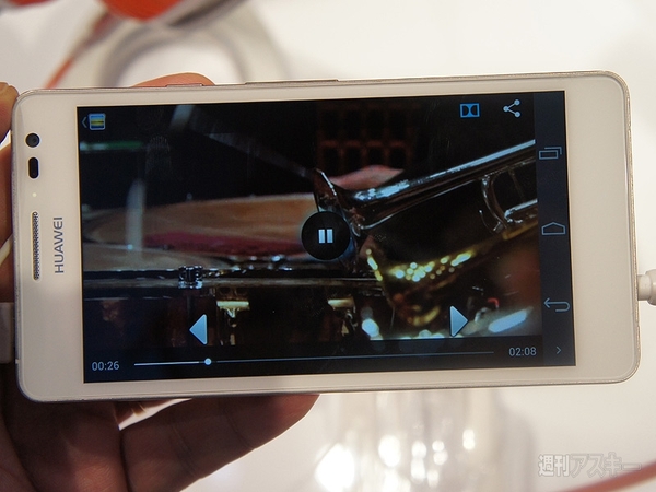 ファーウェイ、新製品3機種を中心に最新スマホを展示：CES20123