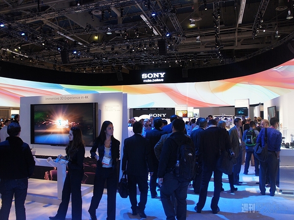ソニーのフラッグシップ、Xperia Zの魅力：CES2013