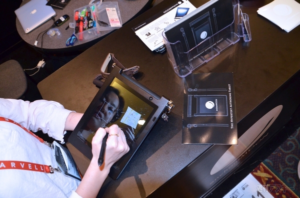 enchantMOON：CES2013