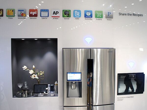 CES2013に出てた気になるグッズ：山根博士絶対入手宣言！