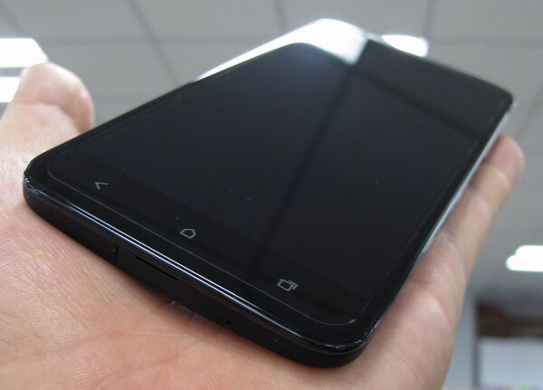 ビザビの上級者向け液晶保護フィルム貼り付けに挑戦してみた