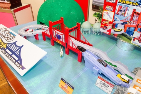 タカラトミー展示会010