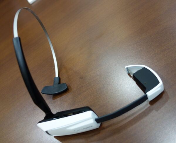 Google Project Glassより早く出るスマートグラスを試してみた