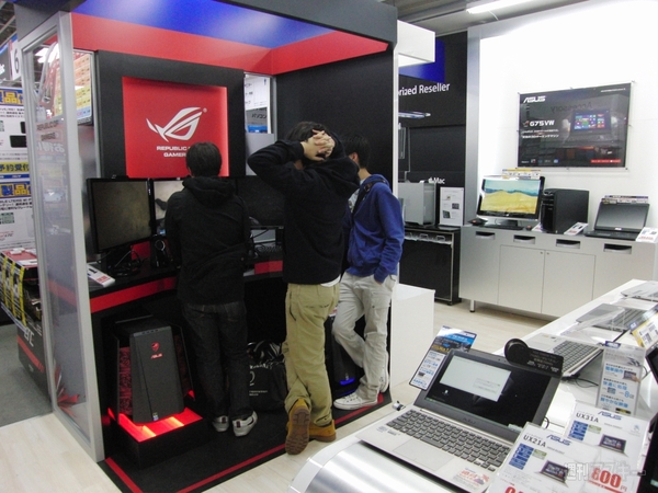 20130221 asus akiba 003