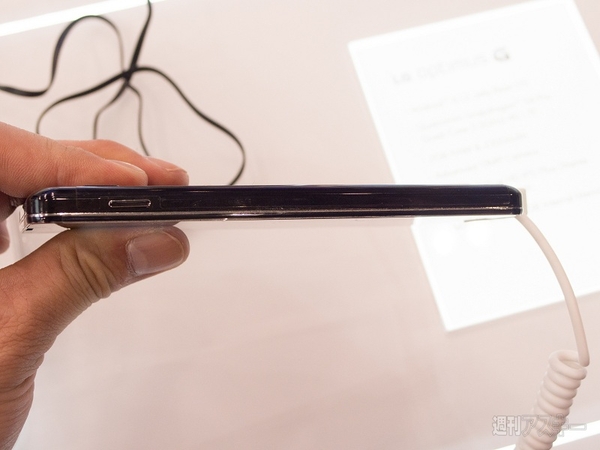 LGのOptimusシリーズは国内版と少し違う：MWC2013