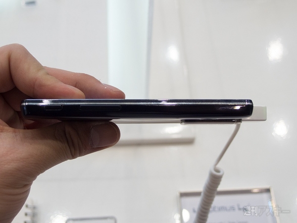 LGのOptimusシリーズは国内版と少し違う：MWC2013